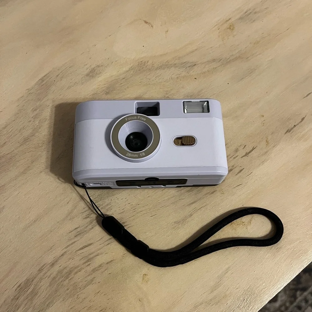 35mm Film Camera with Built-in Flash